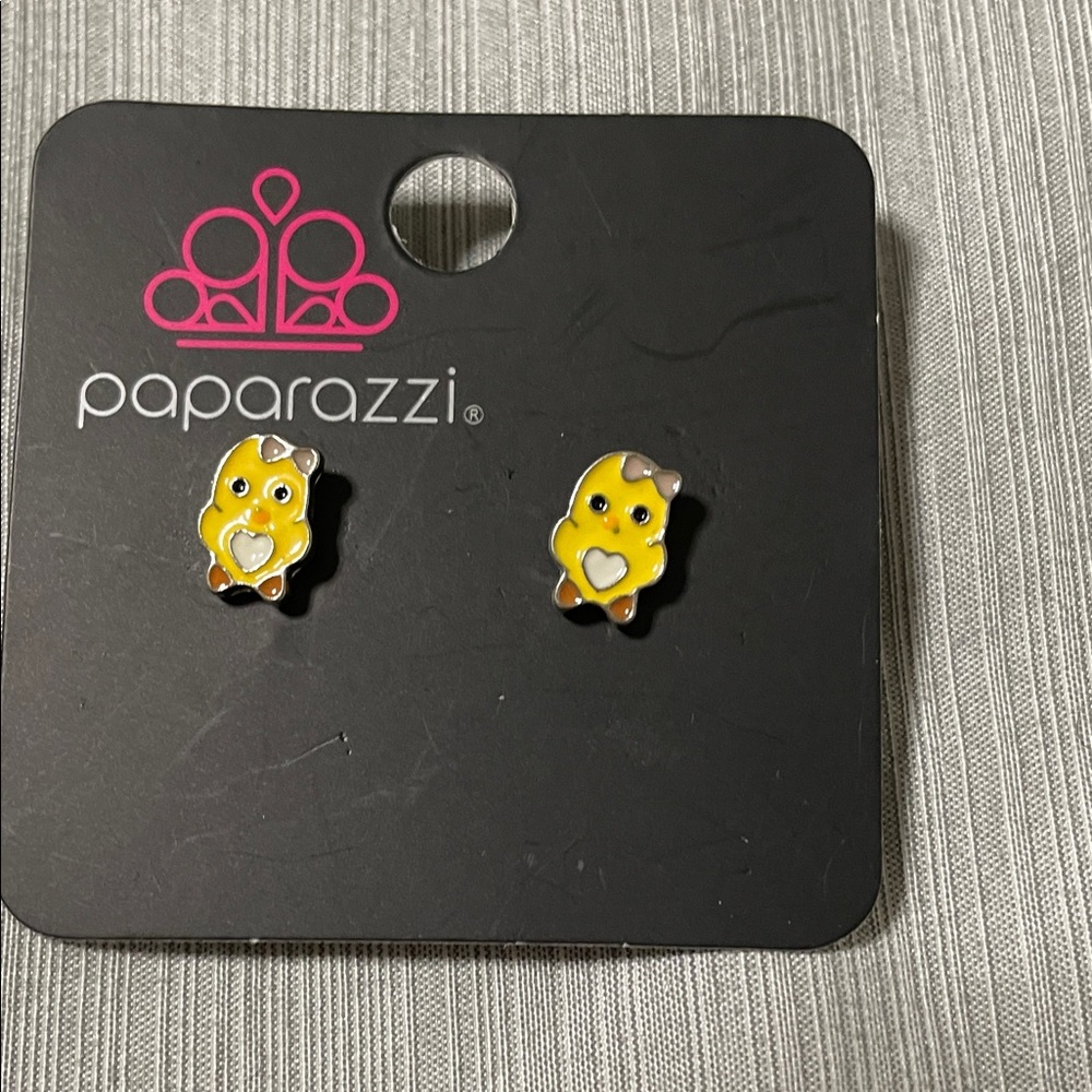 Paparazzi Cute Yellow Chick Earrings